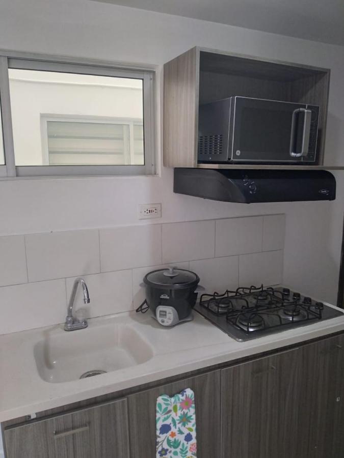 Buena Vista Suites Armenia  Exteriör bild